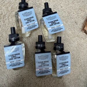 NEW NWT 5 Bath & Body Works Refills-Clean House Vibes-Luxe Cotton